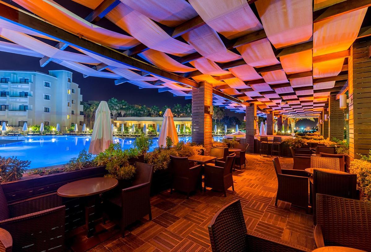 كيرينيا Vuni Palace Luxury Resort & Beach & Casino المظهر الخارجي الصورة